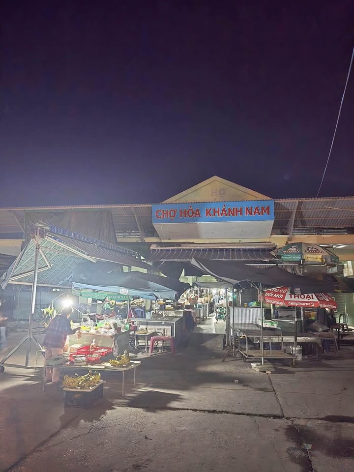 Đất nền Hoàng Văn Thái Đà Nẵng 75m² giá 2.6 tỷ - Vị trí đắc địa gần chợ!