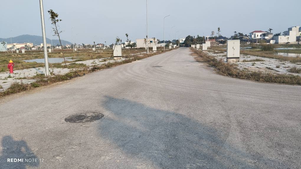 Đất nền MB 3220 Rừng Thông 100m² giá chỉ 900 triệu - Cơ hội đầu tư tuyệt vời!