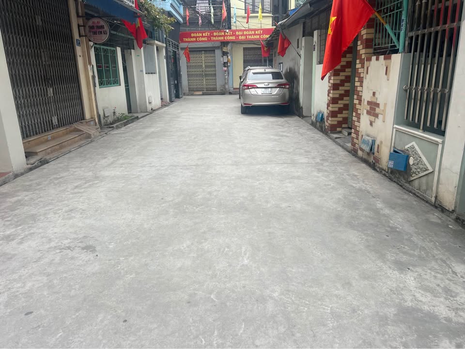 Nhà 3 tầng đẹp tại Nam Định 240m² giá 3 tỷ - Sẵn sàng đón Tết!