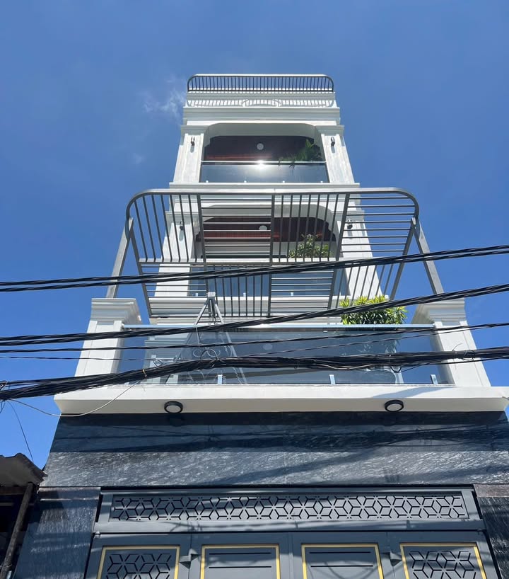 Nhà phố mặt tiền Đường Lê Văn Quới, Quận Bình Tân 60m² giá 7 tỷ - Đầu tư sinh lời ngay!