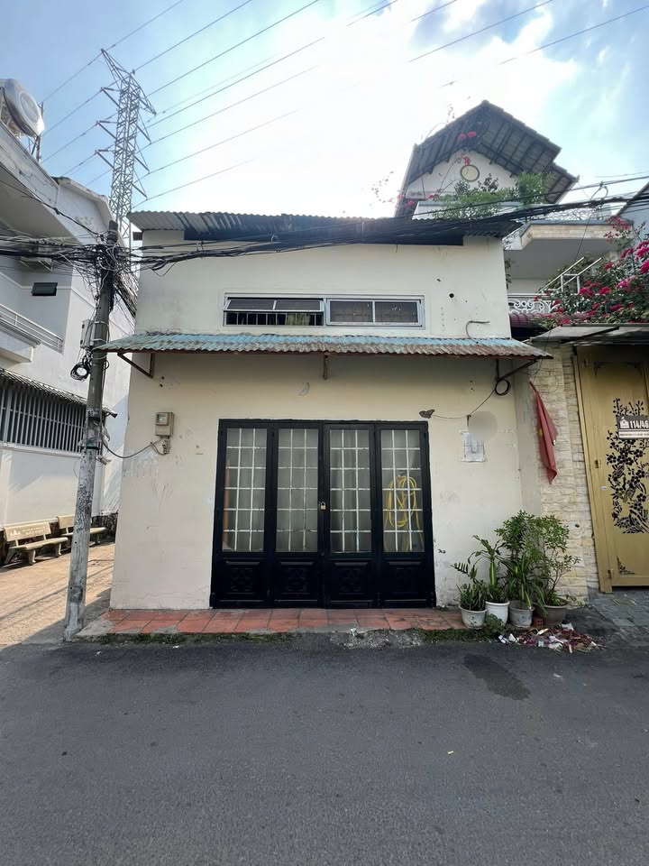 Nhà góc hẻm Phạm Văn Chiêu 80m² giá 6.9 tỷ - Đầu tư sinh lời ngay!