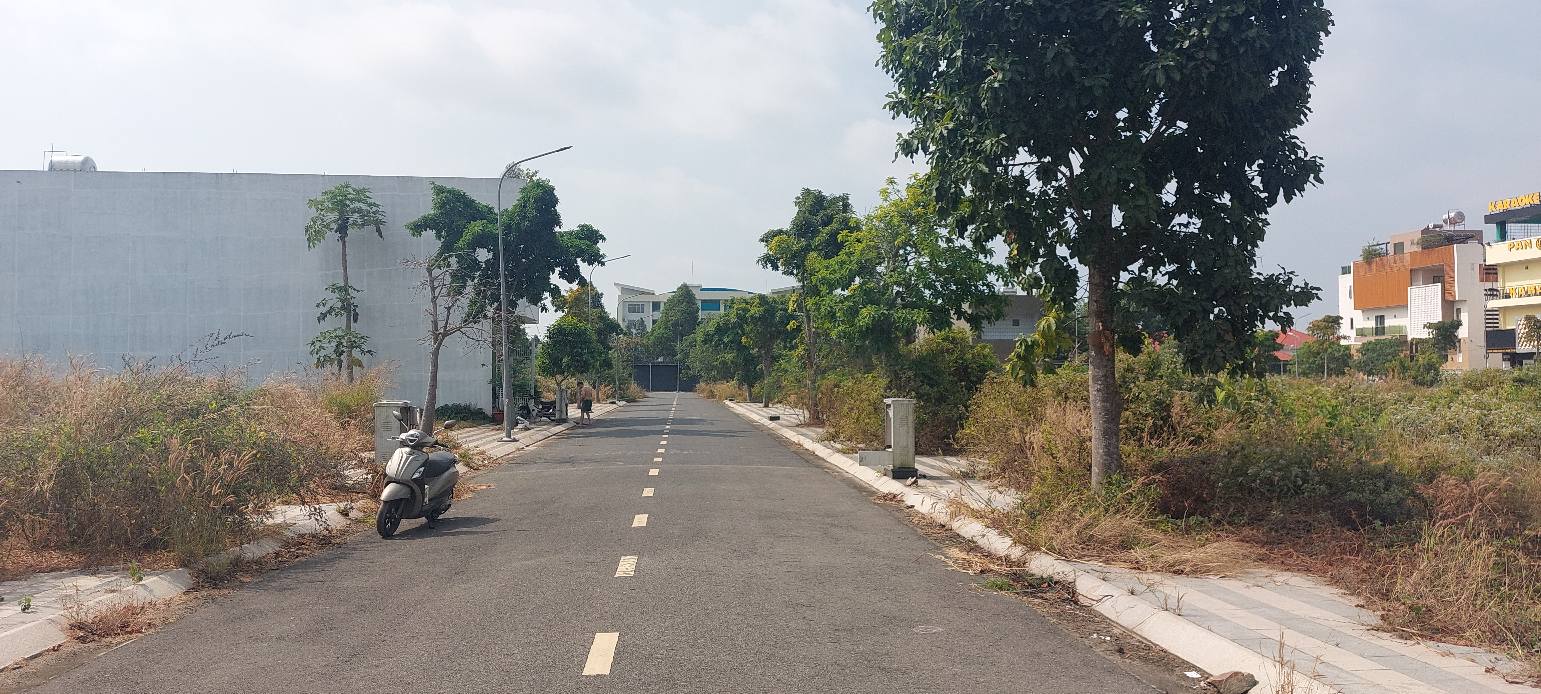 Lô đất thổ cư 138m² Lốc D3 Thanh Sơn C - Giá 2.795 tỷ, vị trí đẹp!