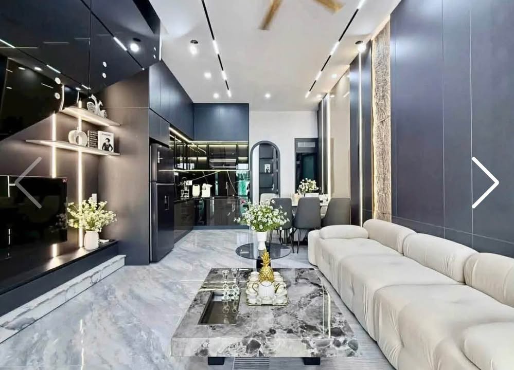 Nhà mặt tiền kinh doanh Huỳnh Ngọc Huệ 51m² giá 7.45 tỷ - Đầu tư sinh lời ngay!