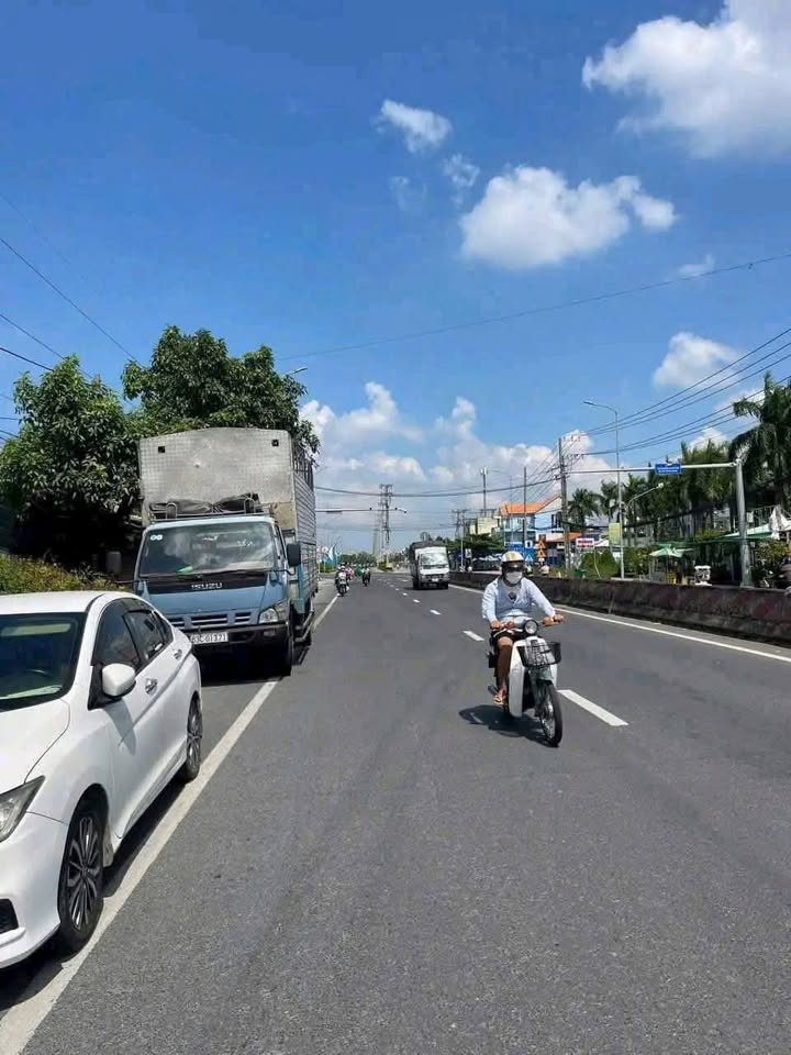 Đất FrontHouse 2318m² Tân An giá 26,5 tỷ - Mặt tiền QL1A, cơ hội đầu tư vàng!