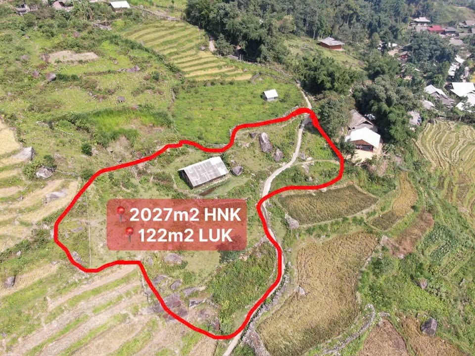 Bán đất Sử Pán, Sa Pa 2150m² giá 2 tỷ - Tiềm năng đầu tư lớn!