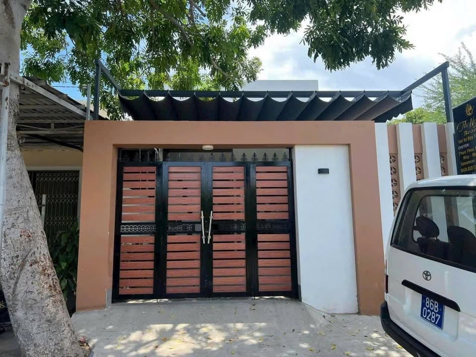 Nhà bán xã Liên Hương, Lâm Đồng 120m² - Chính chủ, giá thương lượng!