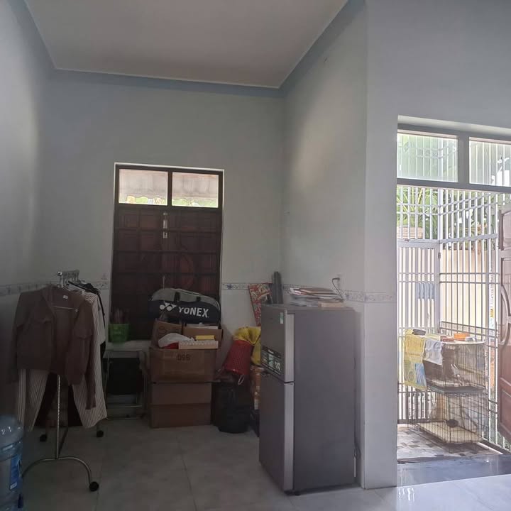 Nhà cho thuê nguyên căn 1 trệt 1 lầu tại Phú Thủy, Phan Thiết - Giá 4.5 triệu/tháng, không gian sống thoải mái!