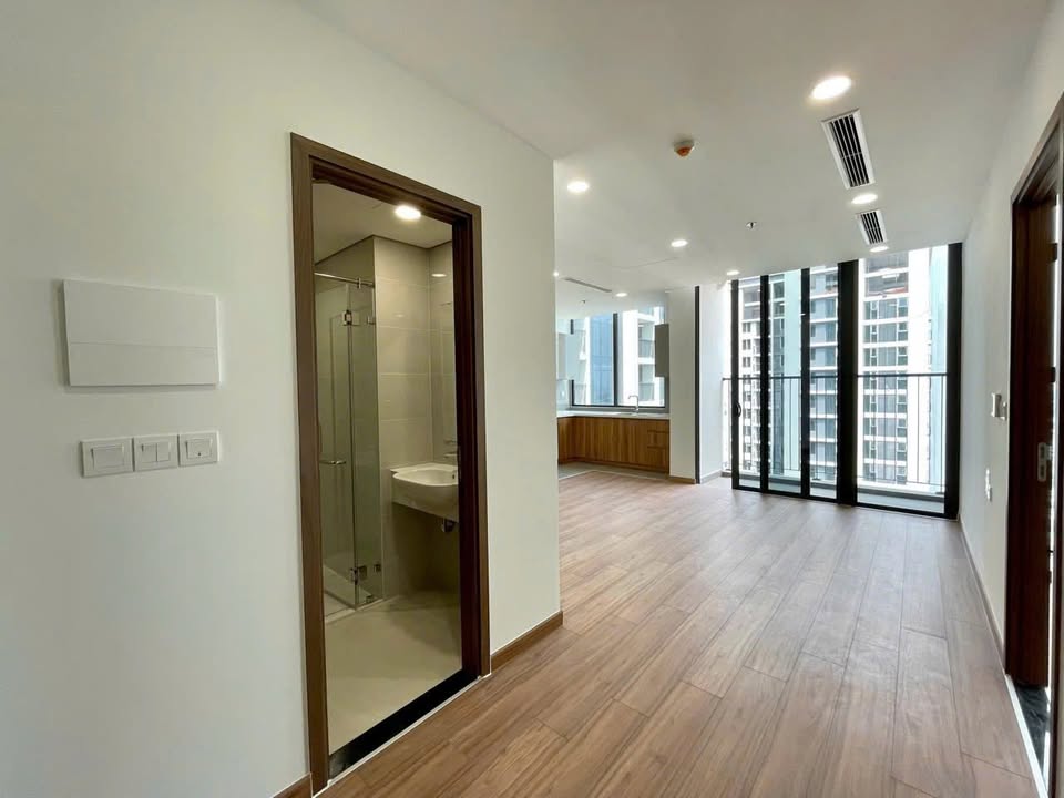 Căn hộ Eco Green Sài Gòn Quận 7 2PN giá 14.5 triệu - Nhà trống sẵn, vào ở ngay!