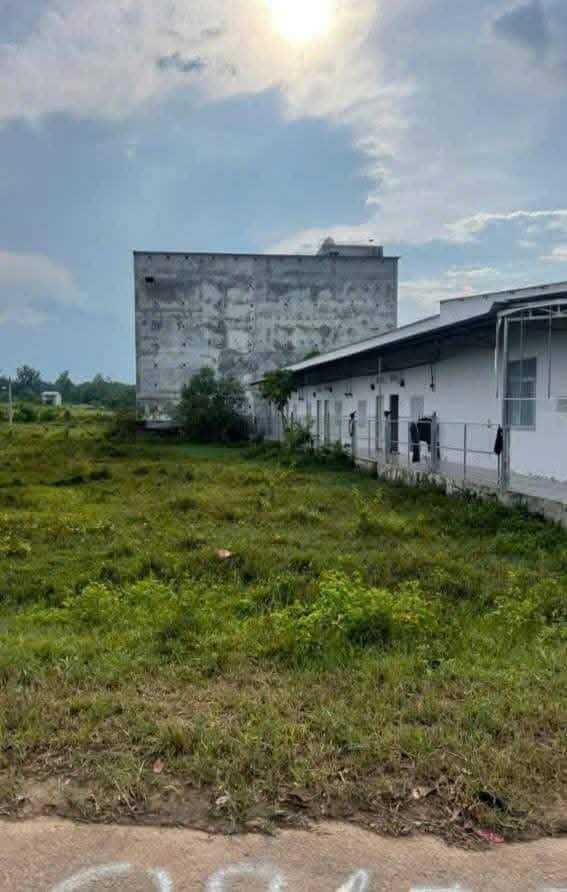 Đất thổ cư Vành đai Becamex 240m² giá 1.05 tỷ - Cơ hội đầu tư tuyệt vời!