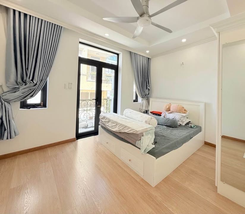 Nhà 4 tầng Bùi Đình Túy 58m² giá 8 tỷ - Thiết kế linh hoạt cho ở và cho thuê!