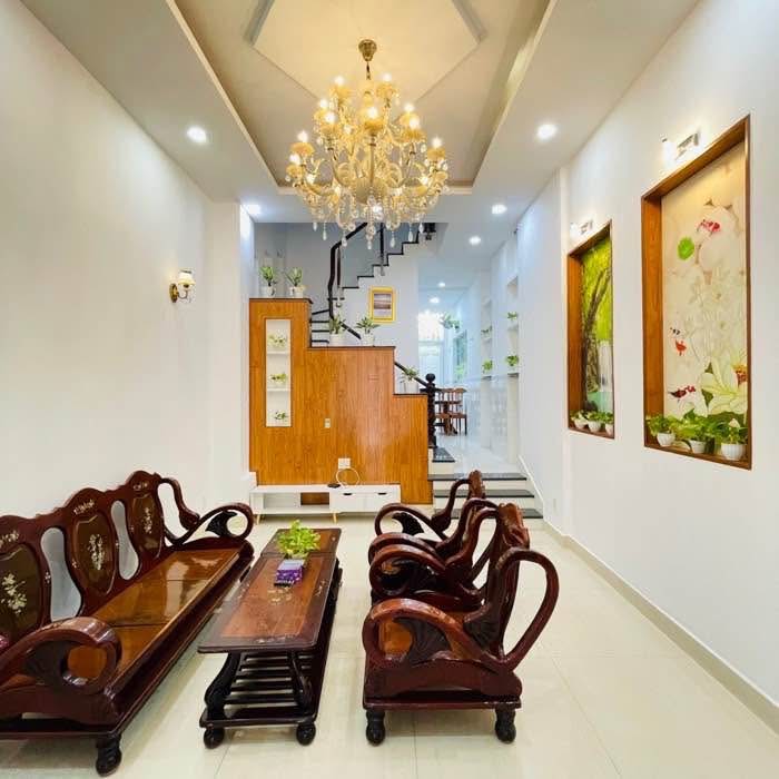 Nhà phố Gò Vấp 64m² giá 7.2 tỷ - Hẻm xe hơi, an ninh yên tĩnh!