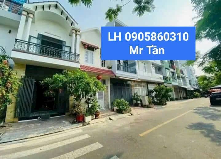 Căn nhà mặt tiền Nguyễn Hào Sự, Phường 9, Tuy Hoà 82.5m² - Vị trí kinh doanh sầm uất!
