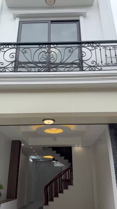 Nhà 3 tầng 150m² tại Sơn Tây giá 3 tỷ - Sẵn sàng vào ở ngay!