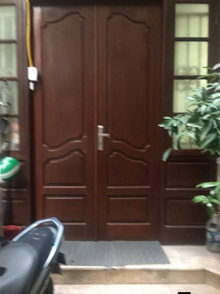 Nhà phố Hàn Thuyên, Quận Hai Bà Trưng 45m² - Giá thương lượng, gần Hồ Gươm!