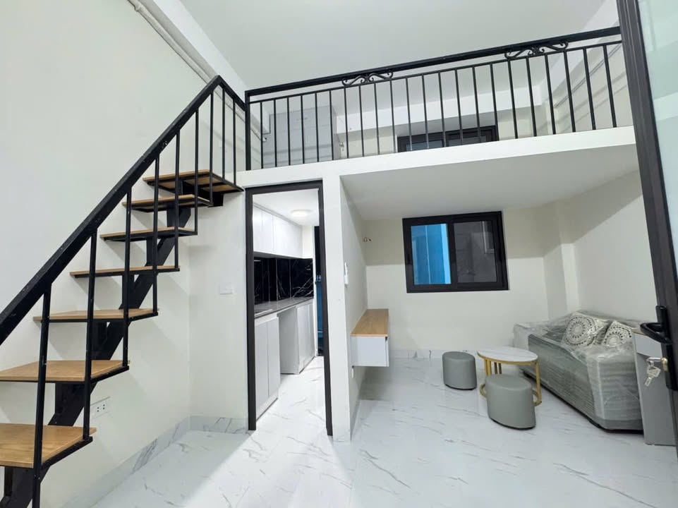 Nhà 7 tầng Đường Yên Xá 50m² giá 15 tỷ - Chính chủ bán gấp, thiết kế sang trọng!