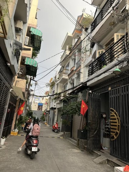 Nhà 2 tầng tại Tân Sơn Nhì 48m² giá 4.x tỷ - Đầu tư sinh lời ngay!