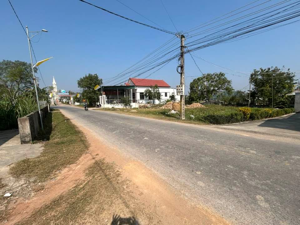 Đất nền xã Quỳnh Tam, huyện Quỳnh Lưu 400m² - Mặt tiền 20m, kinh doanh thuận lợi!