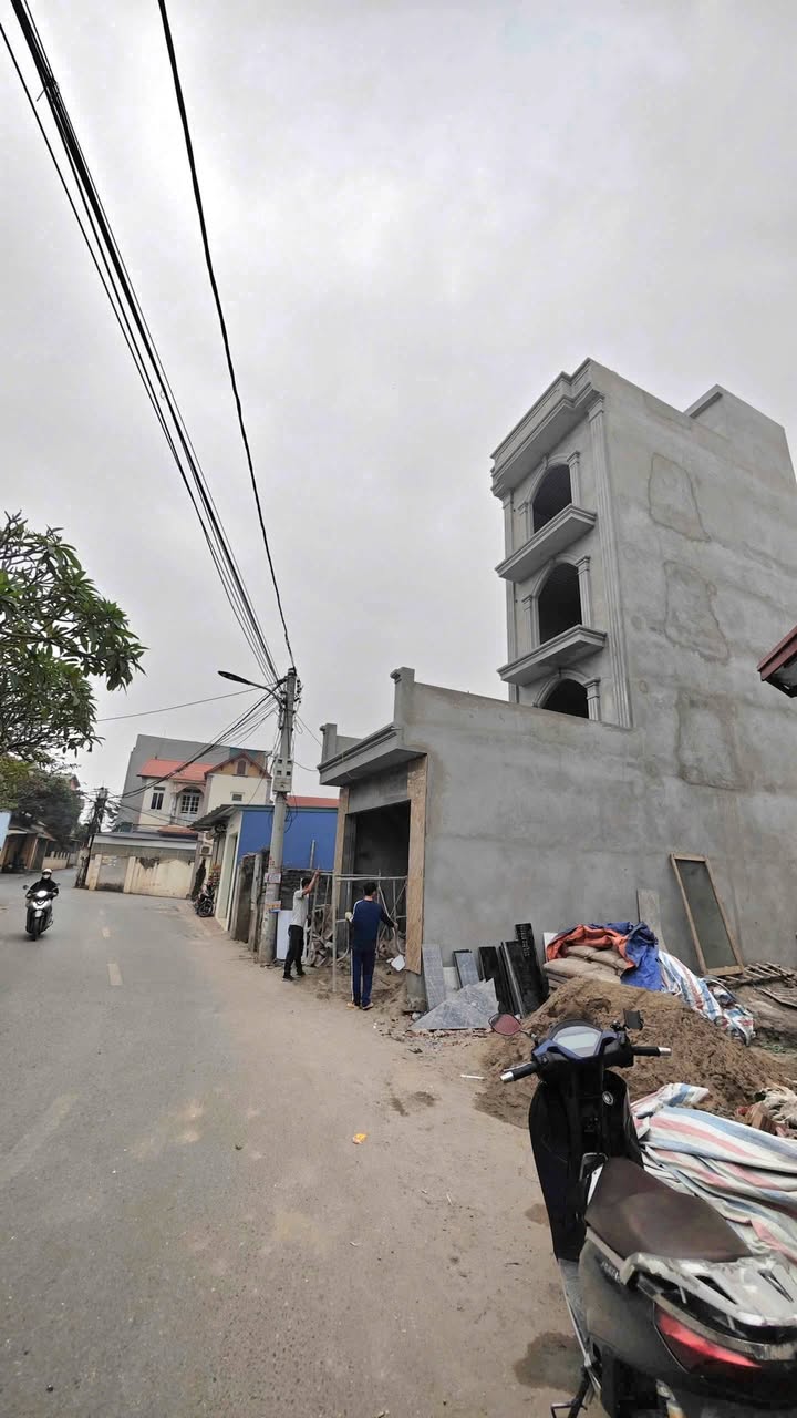 Nhà riêng Quốc lộ 6, Huyện Chương Mỹ 60m² giá 4.x tỷ - Kinh doanh tốt, gần trường học!