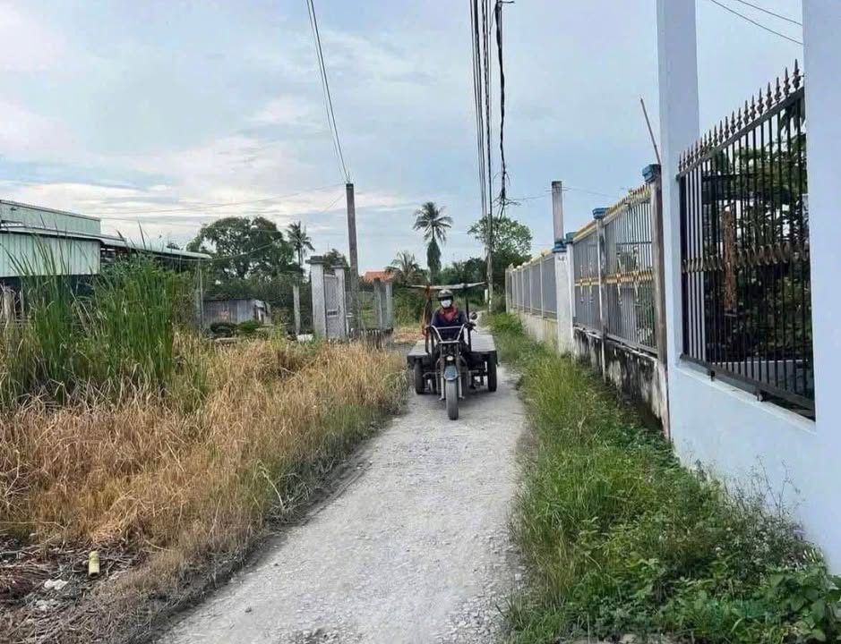 Đất thổ cư 203m² KDC Long Kim 2, Bến Lức 1.045m² giá 4 tỷ - Cơ hội đầu tư sinh lời!