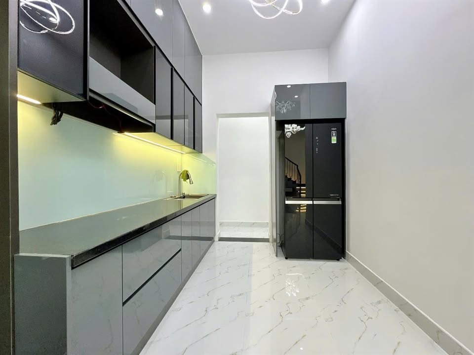 Nhà 2 tầng đường Điện Biên Phủ, 64m² giá 4 tỷ - Full nội thất sang trọng!