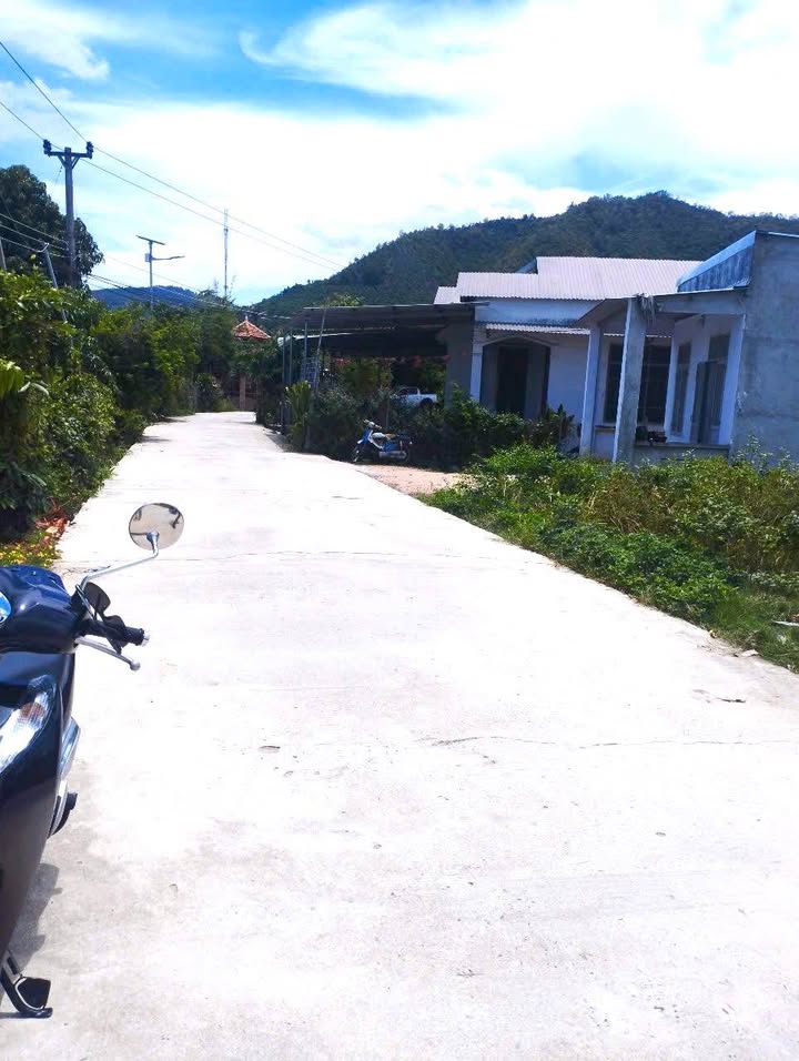 Đất nền Suối Cát 381m² giá 1.4 tỷ - Đường ô tô thông thoáng!