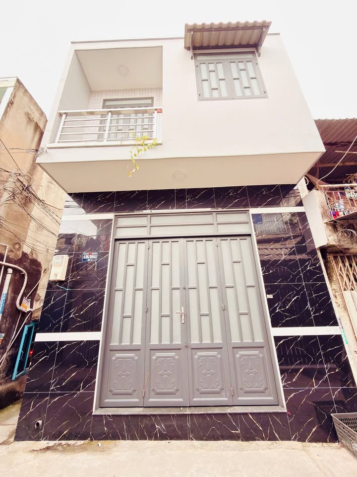 Nhà bán hẻm hương quê Bình Hưng 16m² giá 1.38 tỷ - Cơ hội đầu tư hấp dẫn!