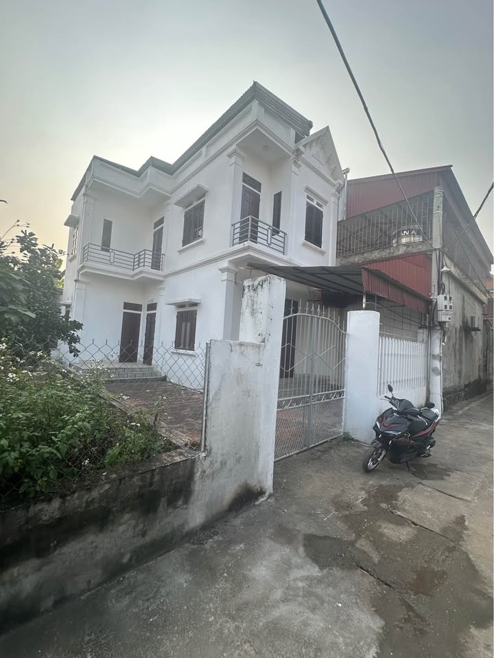 Nhà 2 tầng tại Cư An, Mê Linh 110m² giá 4.11 tỷ - Thiết kế hiện đại, an ninh tốt!