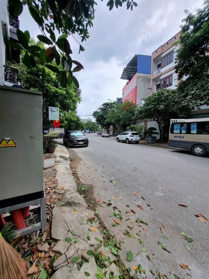 Đất nền KĐT Hùng Vương, Cầu Giấy 80m² giá chỉ 500 triệu - Cơ hội đầu tư tốt!