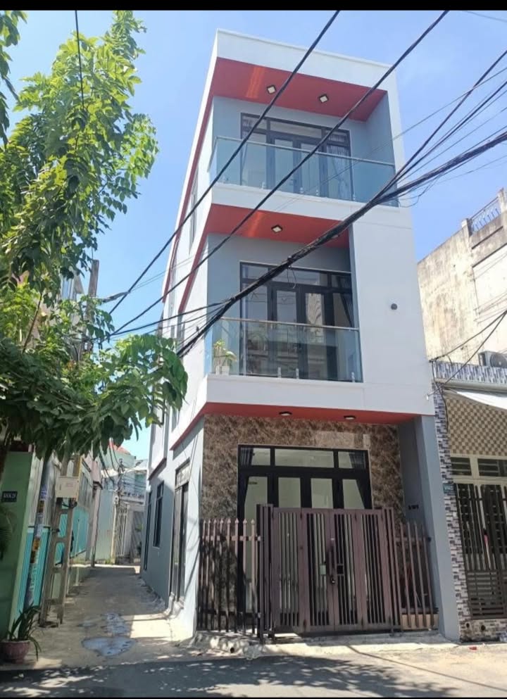 Nhà mặt đường kinh doanh Đông Mỹ, Thanh Trì 56m² giá thỏa thuận - Lô góc sầm uất!