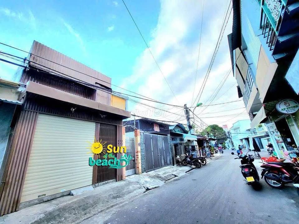 Nhà phố Vạn Hoà, Nha Trang 43.7m² giá 5 tỷ - Sẵn sàng ở ngay!