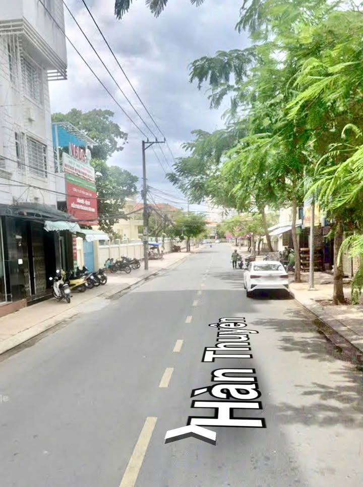 Nhà mặt tiền Hàn Thuyên Nha Trang 61m² giá 15.25 tỷ - Vị trí đắc địa sát biển!