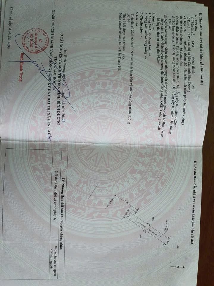 Đất mặt tiền Nguyễn Chí Thanh 205m² giá 3.3 tỷ - Kinh doanh sầm uất!