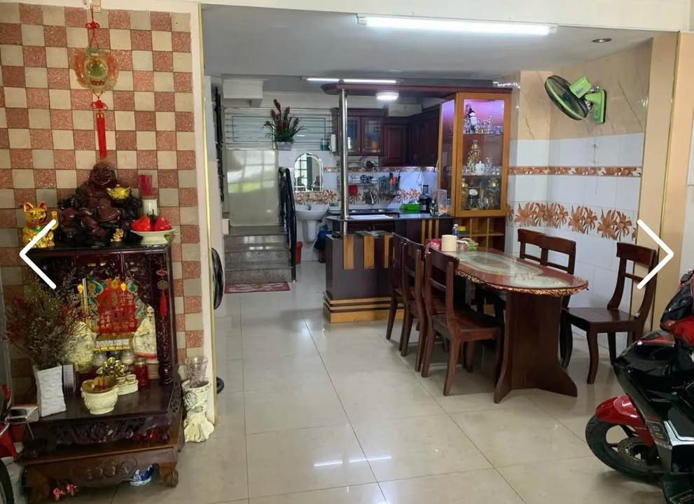 Nhà 4 tầng mặt tiền đường 2/9, Hải Châu, Đà Nẵng 212m² giá 8.5 tỷ - Kinh doanh đắc địa!