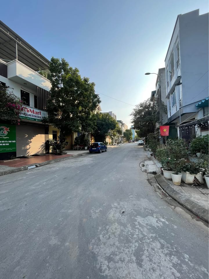 Bán gấp FrontHouse 87m² cạnh chung cư Bình An - Sổ đỏ chính chủ, giá 5.4 tỷ!