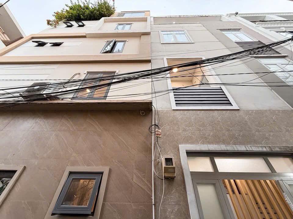 Nhà hẻm xe hơi Phan Đình Phùng 40m² giá 7.85 tỷ - Không thể bỏ qua!