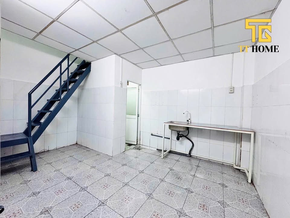 Phòng trọ 25m² tại Đường Võ Văn Kiệt, Quận Bình Thủy - Giá 2 triệu/tháng, tiện nghi đầy đủ!