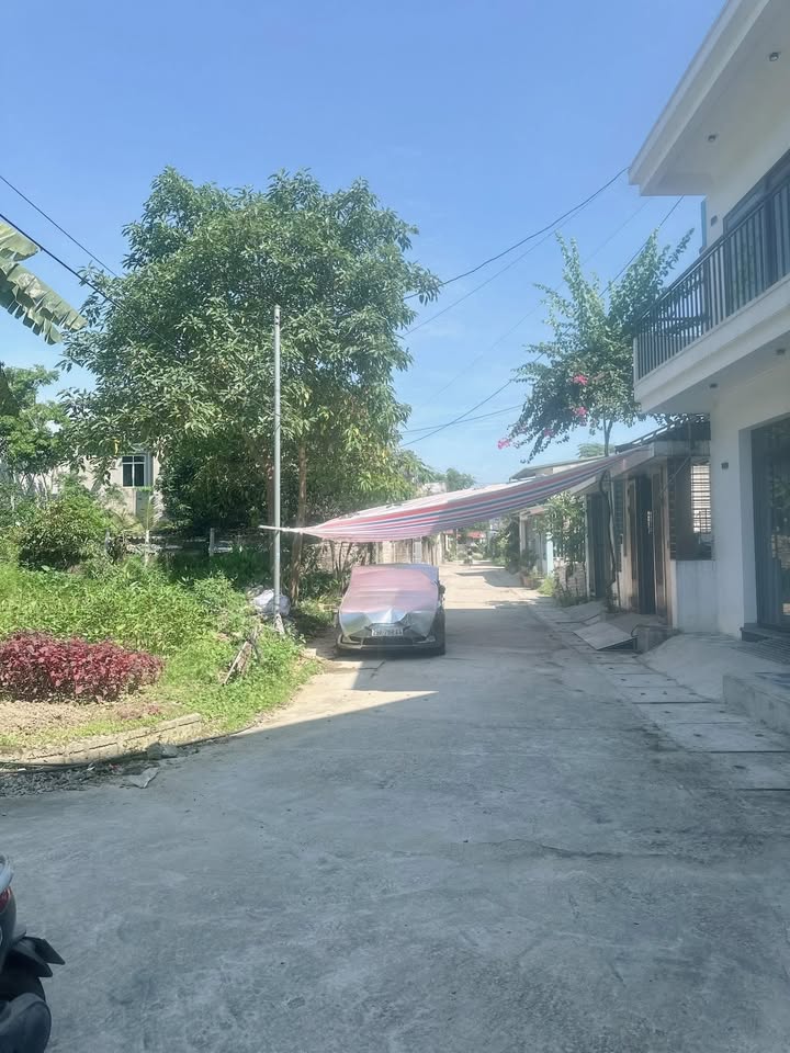 Bán đất 125m² ngõ 170 Đại lộ Nguyễn Thái Học, Yên Bái - Vị trí đẹp, giá tốt!