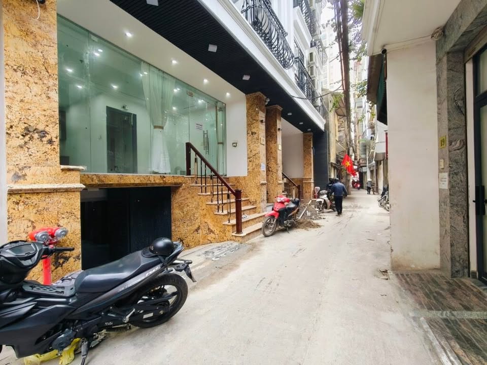 Mặt bằng kinh doanh cho thuê tại ngõ 342 Hồ Tùng Mậu 6 triệu - Vị trí đông đúc, thuận lợi kinh doanh!