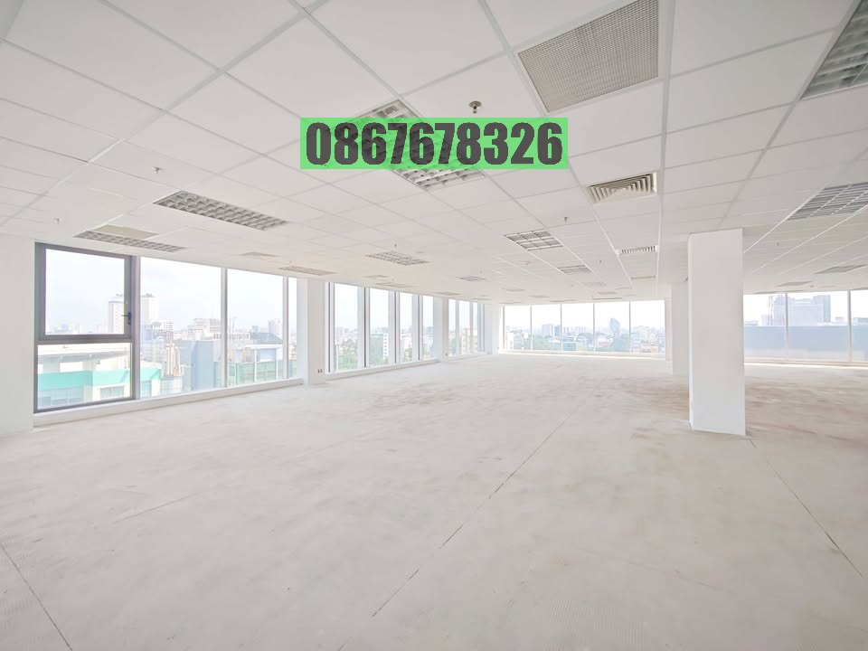 Văn phòng cho thuê Duy Tân Cầu Giấy 300m² giá chỉ 45 triệu/tháng - Không gian làm việc lý tưởng!