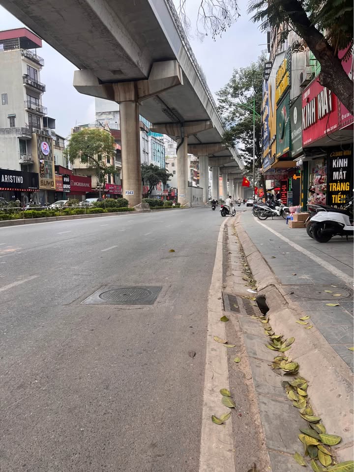 Nhà riêng ngõ 68 Cầu Giấy 47m² giá 10 tỷ - Lô góc thoáng mát, đầy đủ nội thất!