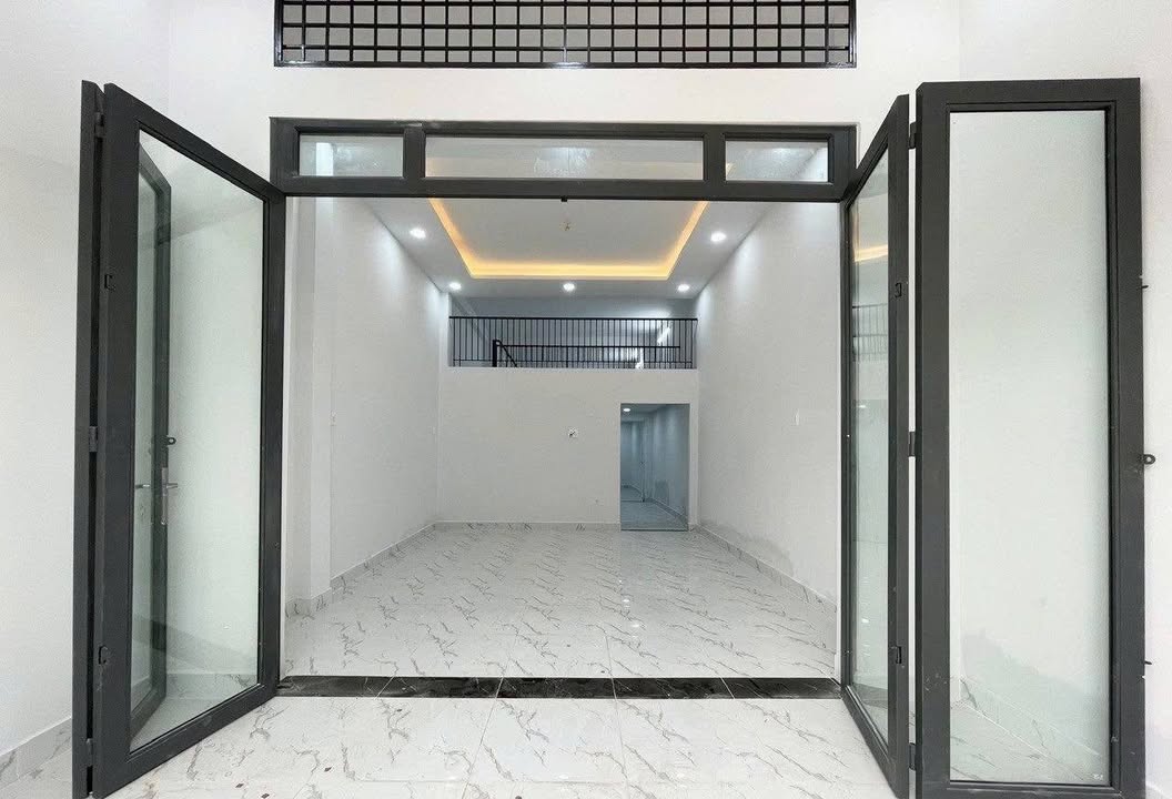 Nhà cho thuê tại Lý Thánh Tông, Tân Phú 60m² giá 10 triệu - Phù hợp kinh doanh online!