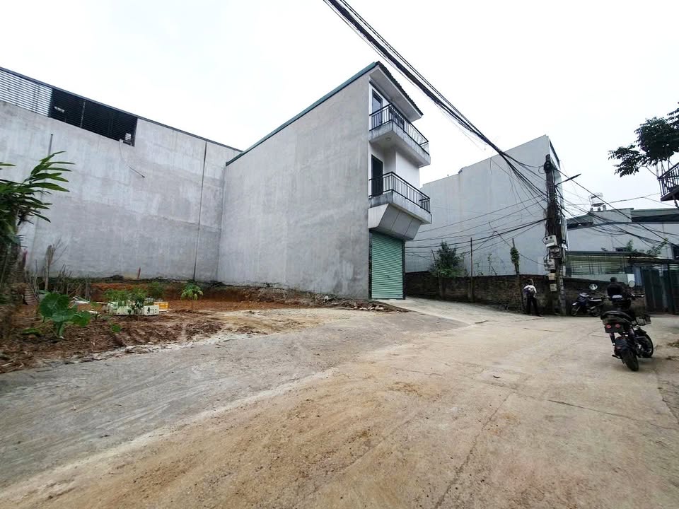 Đất nền phường Nông Trang, Việt Trì 77.3m² giá 2 tỷ - Tiện ích đầy đủ, vị trí đắc địa!