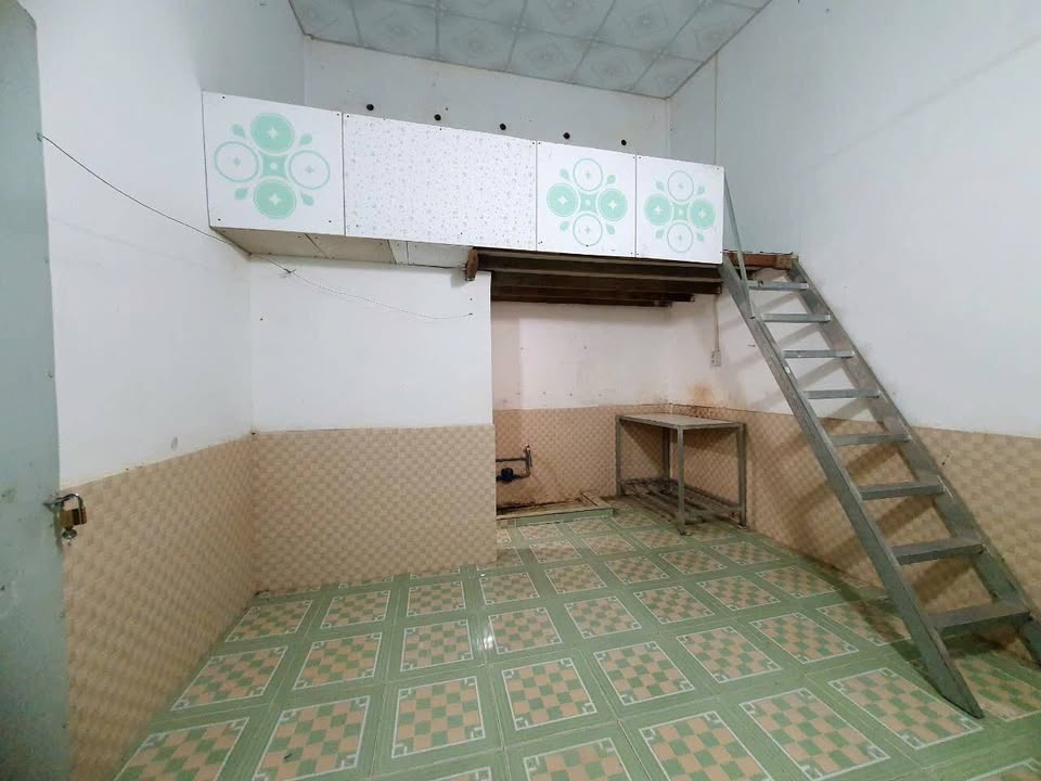 Phòng cho thuê đường Hoàng Quốc Việt, Cần Thơ 15m² giá 1.4 triệu - Tiện nghi đầy đủ, giờ giấc tự do!