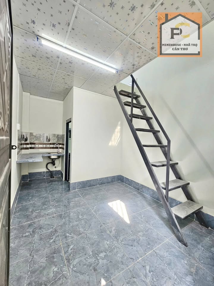 Phòng cho thuê đường Nguyễn Văn Linh, Quận Ninh Kiều 1.5 triệu - Tiện nghi đầy đủ, gần ĐH Y Dược!