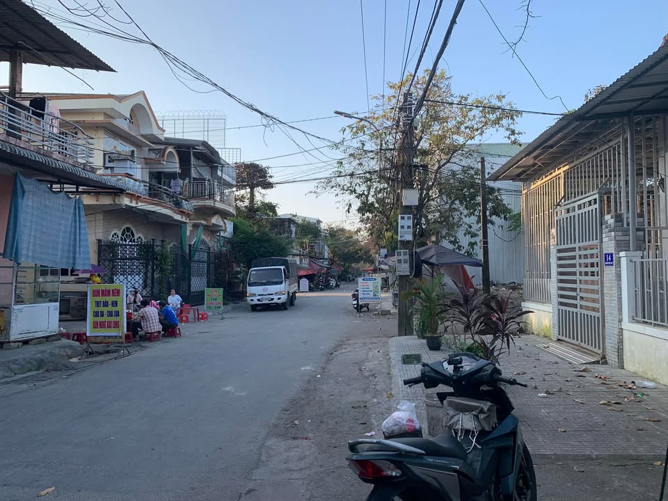 Nhà cấp 4 Phường Kim Long TP Huế 99m² giá 2 tỷ - Kinh doanh sầm uất!