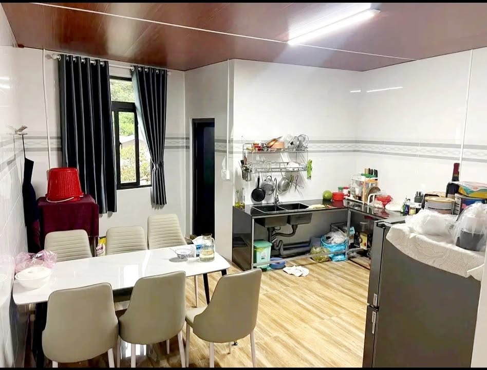 Nhà phố Đà Lạt 63m² giá 3.6 tỷ - Nhà mới, thông thoáng, ô tô đậu trước cửa!