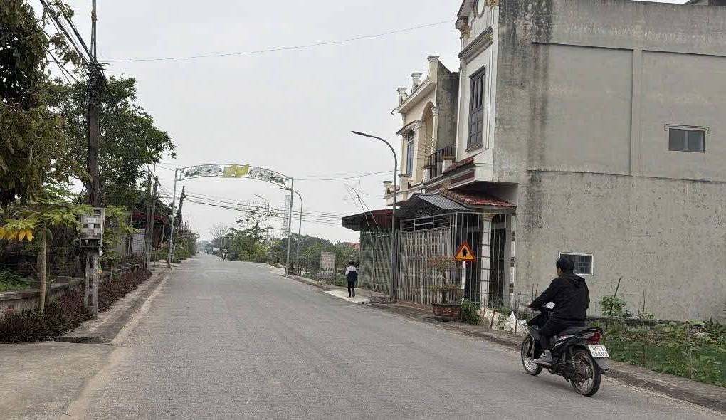 Đất mặt đường Nghĩa Lâm 92.8m² giá 1.53 tỷ - Vị trí kinh doanh đắc địa!