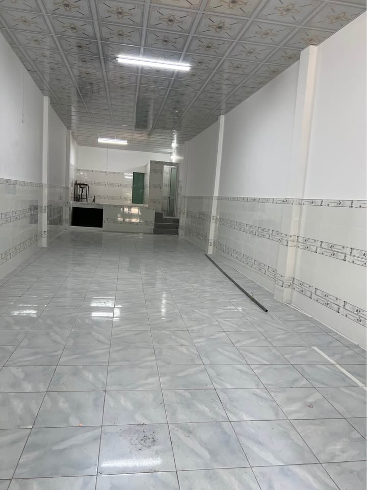 Nhà mặt tiền Bến Xe Điện Bàn 85m² giá 7 triệu - Mới 100%