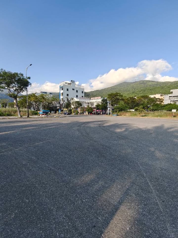 Lô đất Vũ Ngọc Nhạ 90m² giá thương lượng - Cơ hội đầu tư sát biển!