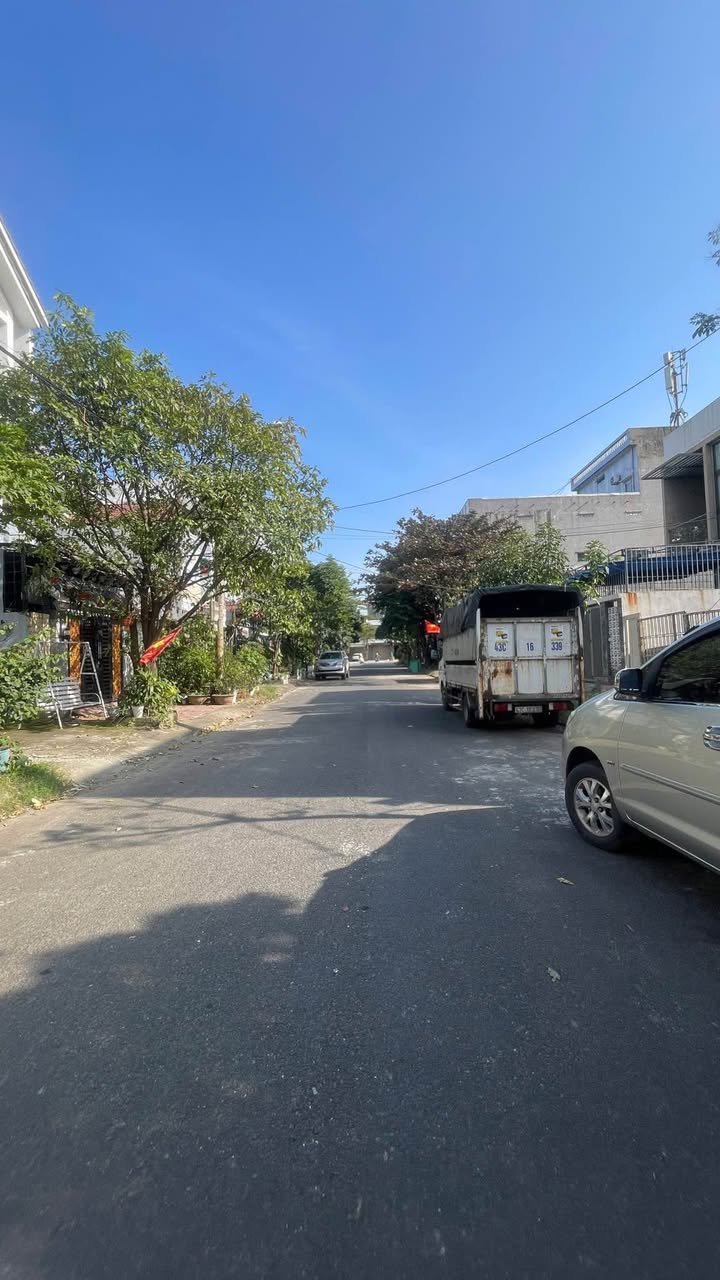 Đất nền đẹp tại Đường 7,5m Bàu Vàng 5, Liên Chiểu 100m² - Giá 4.6 tỷ, thương lượng!